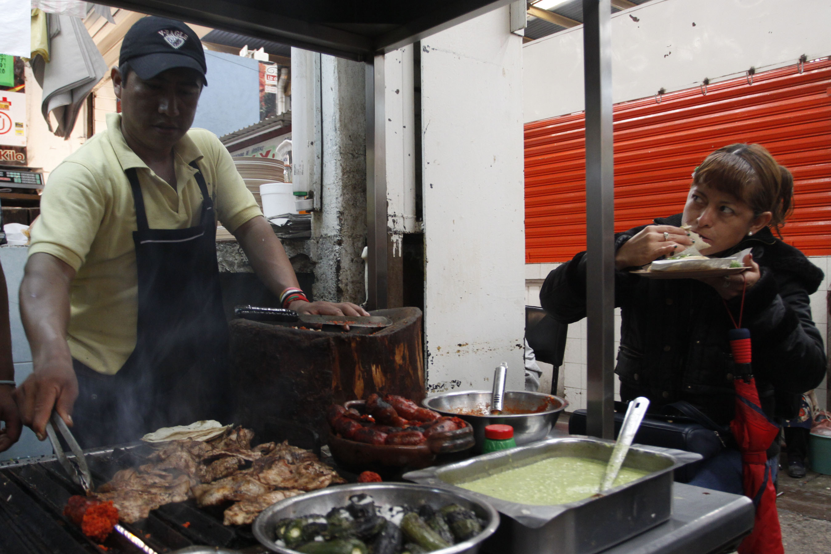 Comer en la calle, ¿placer culposo de los mexicanos?