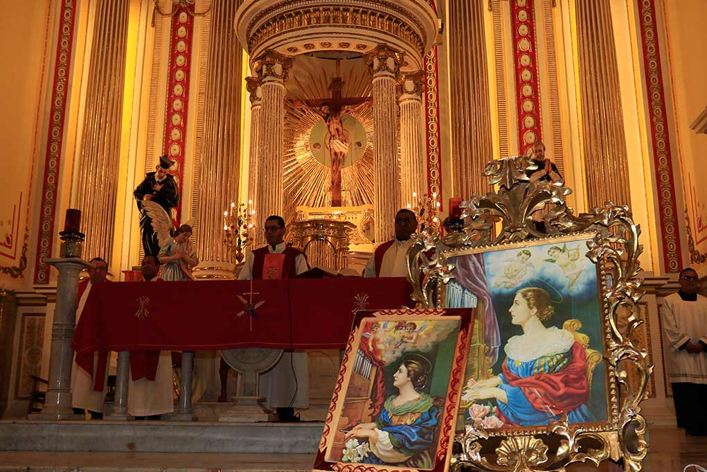 FOTOS: Santa Cecilia patrona de los músicos y su historia | Poblanerías en  línea